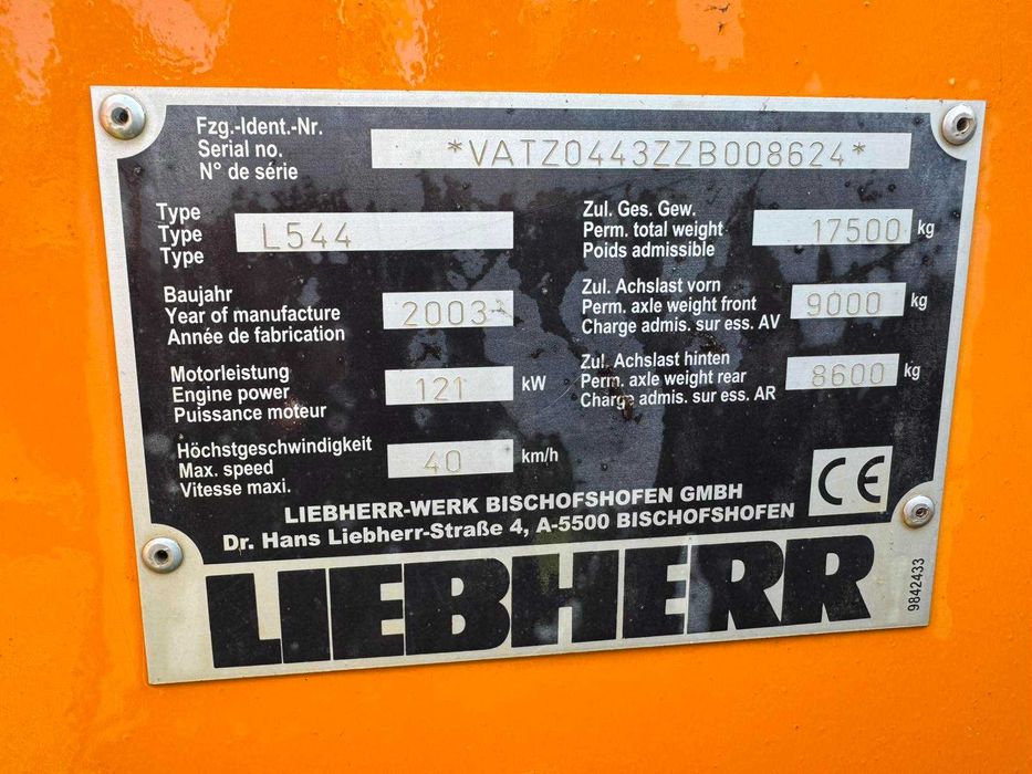 Фрональний навантажувач Liebherr L544, 2003