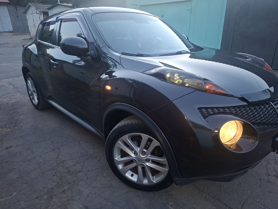 Продам Nisan Juke 2011