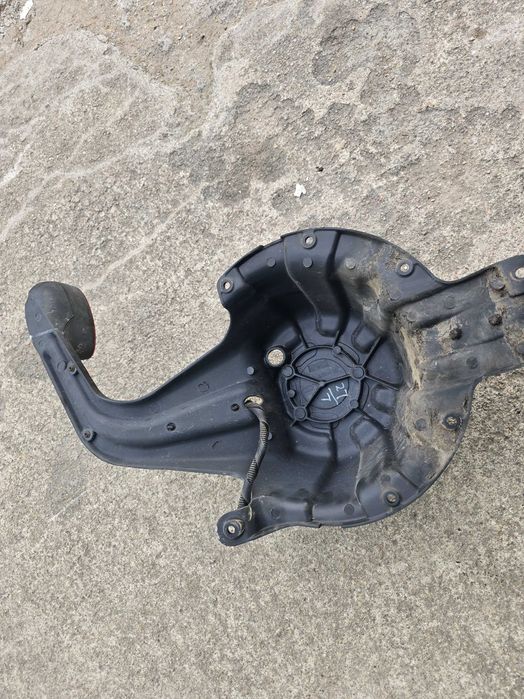 Suporte roda suplente Land rover Freelander (1997 a 2006) 3 STOP