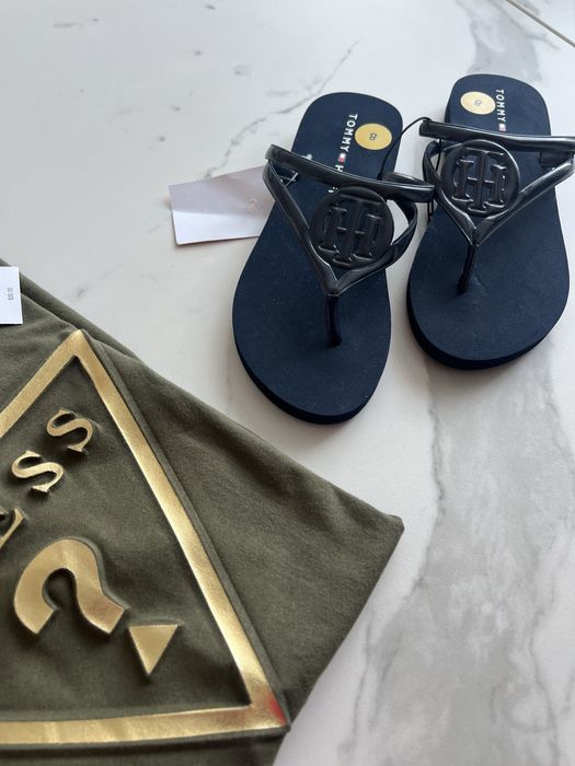 Футболка Guess вьетнамки шльопанці Tommy Hilfiger
