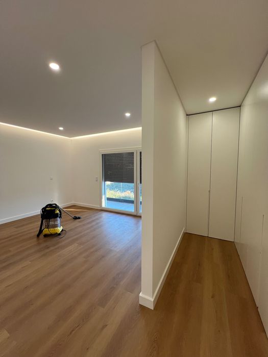 Vivenda T4 em Loures