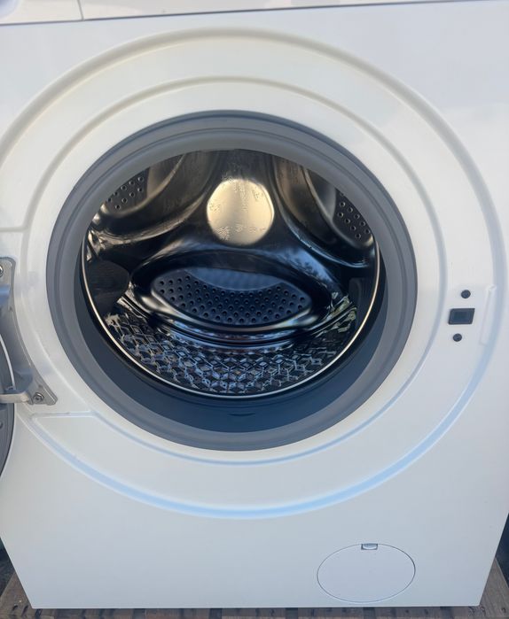 Frigorífico + Máquina de lavar roupa