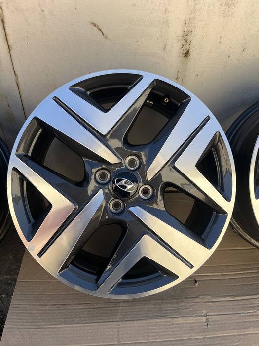 Комплект заводських дисків R17/4*100 hyundai.