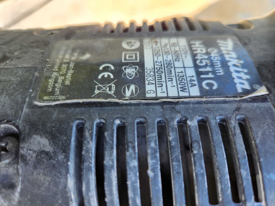 Vende-se Makita 4511C com problema na percursao