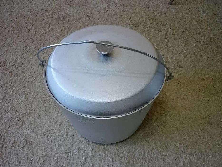 Казан алюминиевый походный 10 литров с треногой, дужкой, крышкой