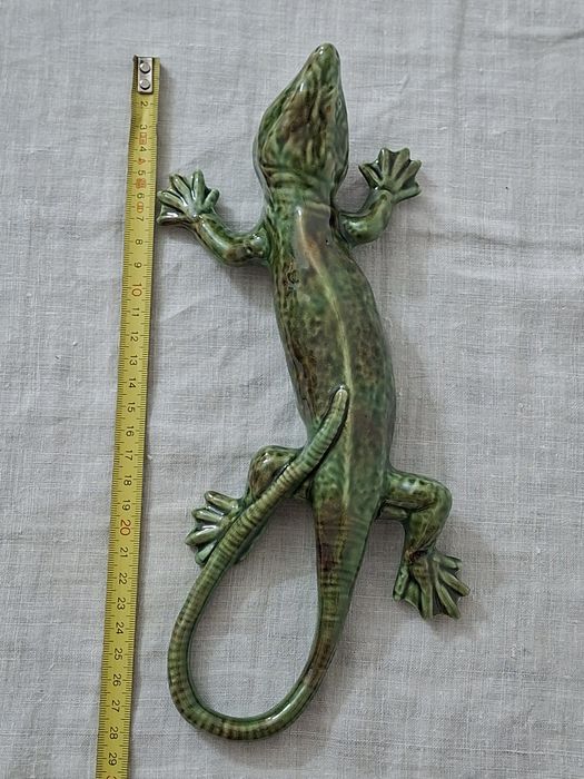 Lagarto , Sardão  , Iguana em cerâmica das Caldas