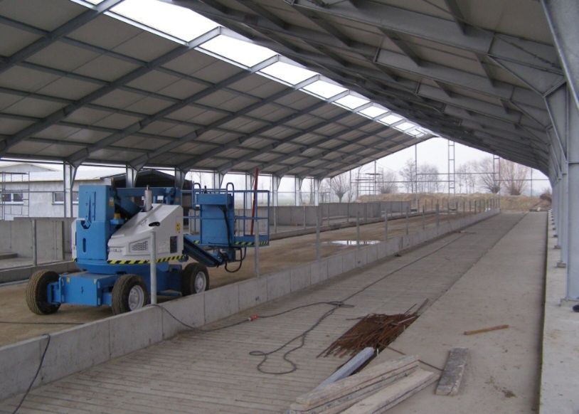 Konstrukcja stalowa obory 20x50x4 kompletna do montażu