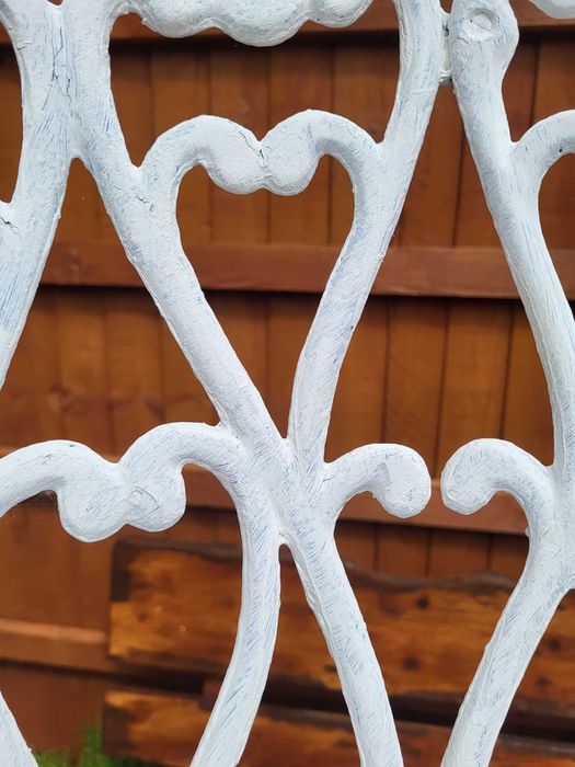 Wyjątkowy zestaw aluminiowych mebli ogrodowych. Styl francuski dworek