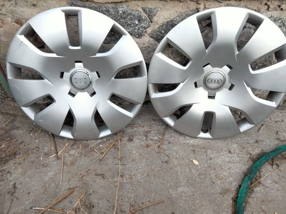 Продам колпак на Ауді R16