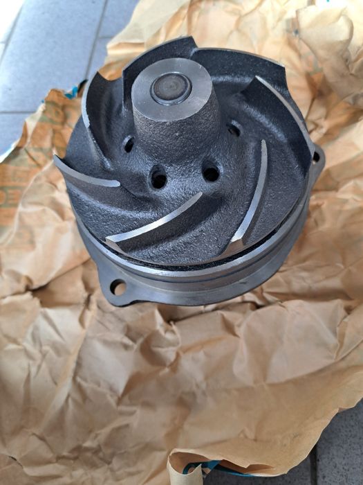 Pompa wody Iveco Eurotrakke, Astra 500350785