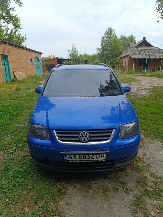 Vokswagen Touran 1 дорест на 1 stage