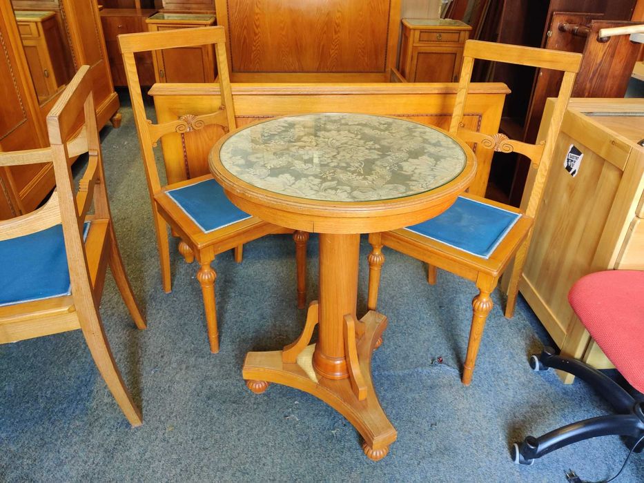 Stolik stół plus dwa krzesła Biedermeier