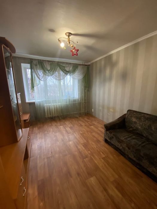 Продаж кімнати в гуртожитку Вокзальна