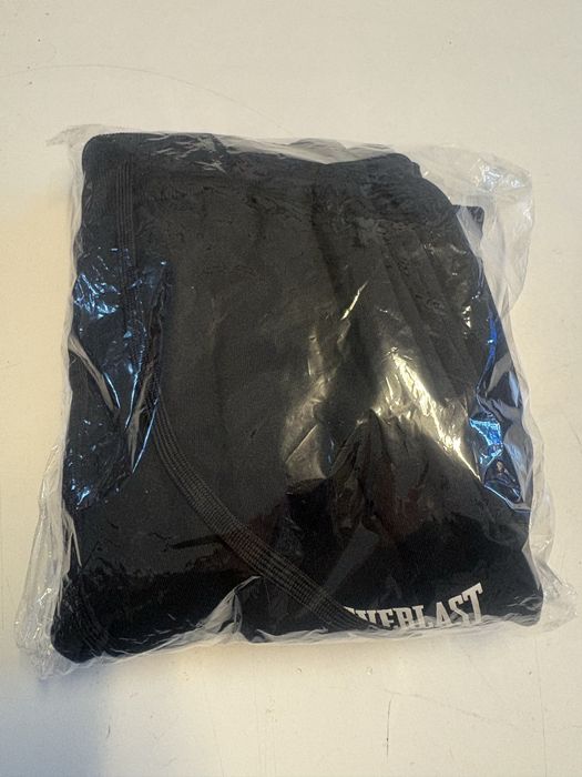 Calça de fato treino novo