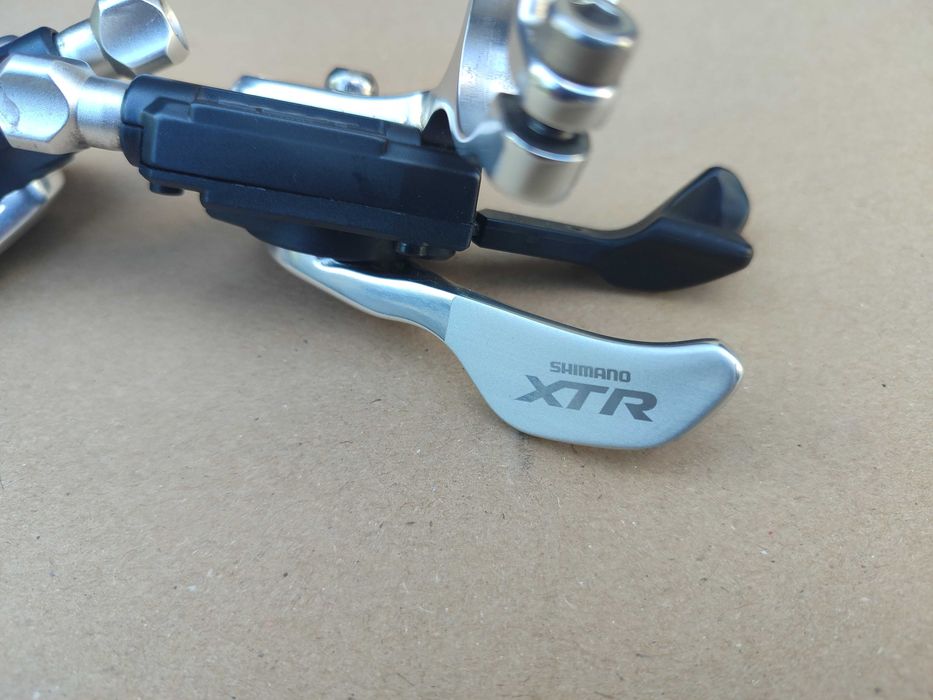 Manetki Shimano XTR SL-M970-A 3x9spd.