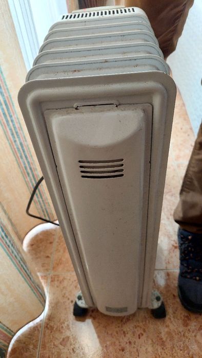 Aquecedor a Óleo Solac modelo 381