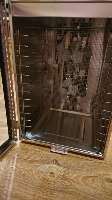 Продам сушилку для фруктов, овощей, мяса, рыбы, кондитерки 12 ящиков