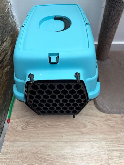 2 Transportadoras para gatos/cães