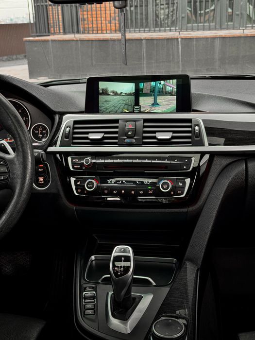 Продам BMW F30 328d 2016