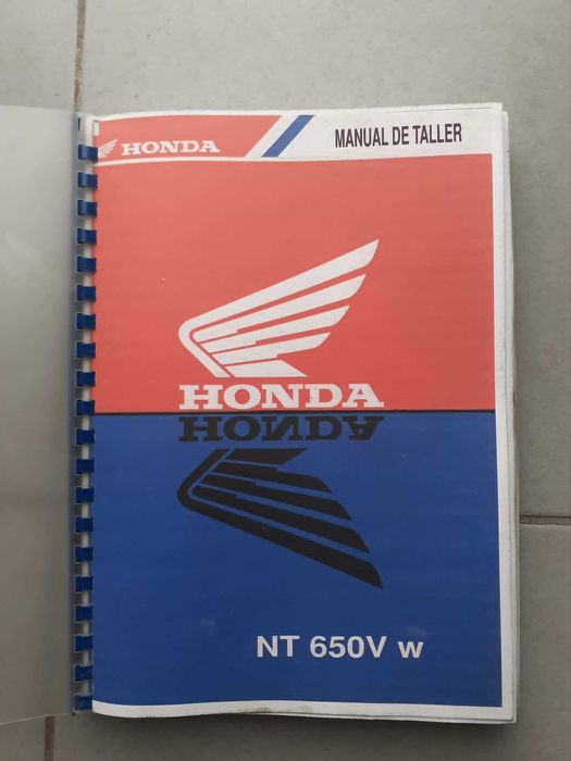 Honda Deauville 650