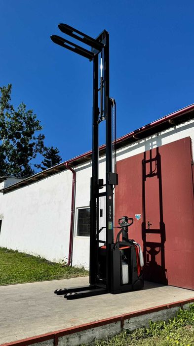 Штабелер електро 1263 Toyota BT SPE 160 1,6t 533cm Li-ion