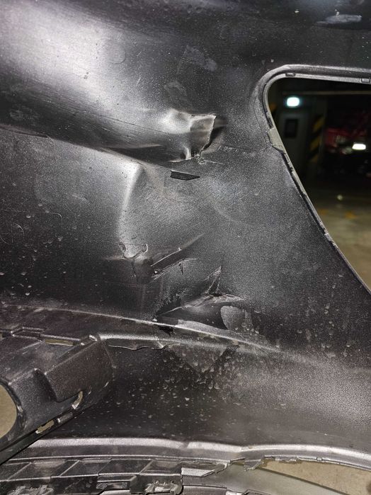 zderzak opel corsa E, kolor z176, pęknięcie