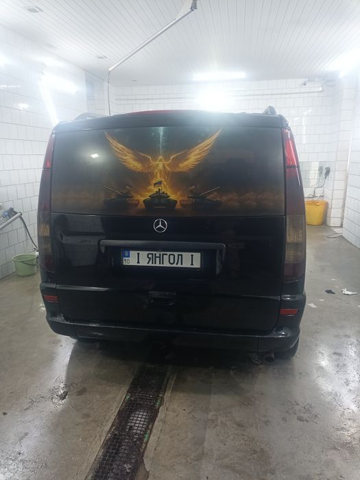 Мерседес віто 109