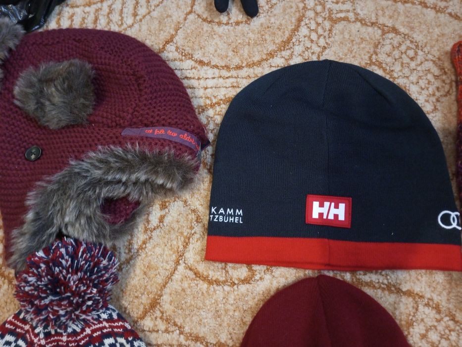 Шапки зимові  the north face ktm arcteryx Barbour Buff levis