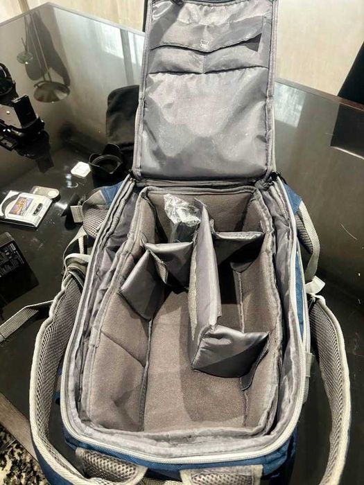 Nikon D5100 com duas lentes e acessórios pouco uso