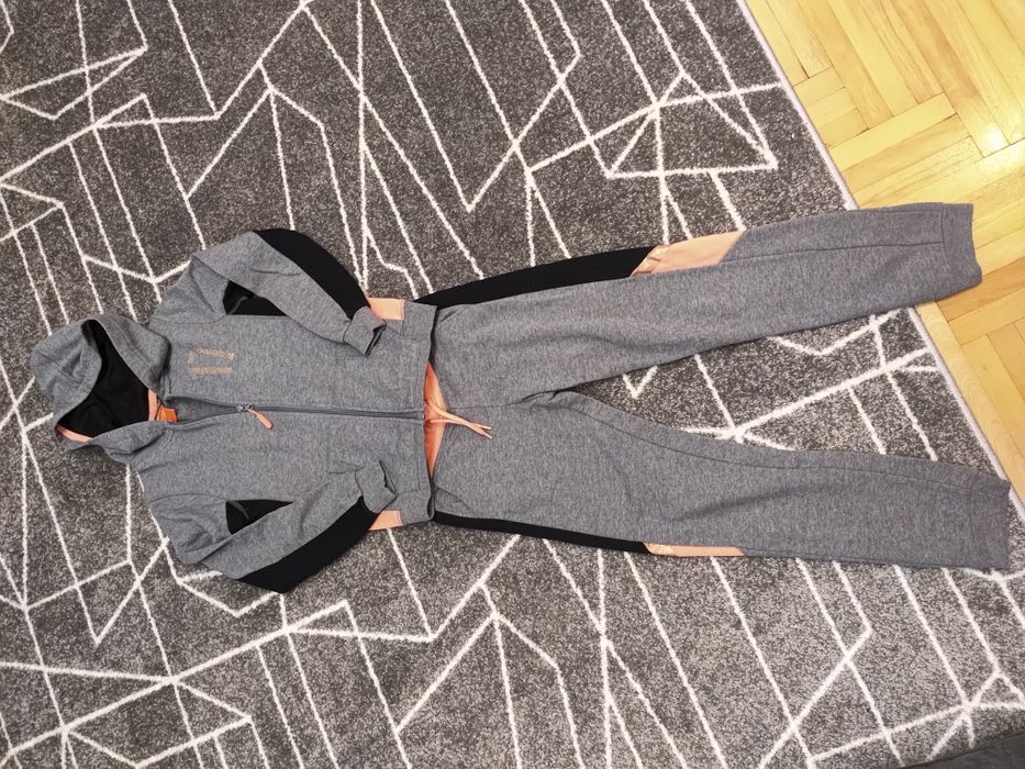 Dres komplet dresowy 134 140 smyk