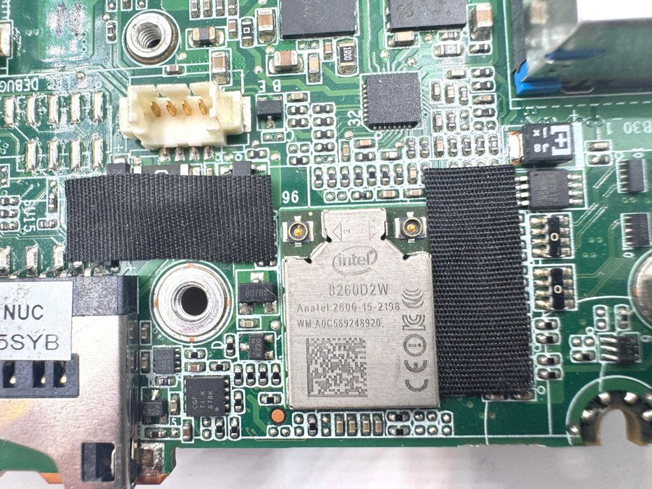 Материнка від Intel NUC i5-6260u (NUC6i5SYB)