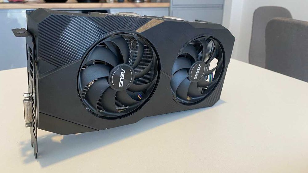 Asus RTX 2060 Dual