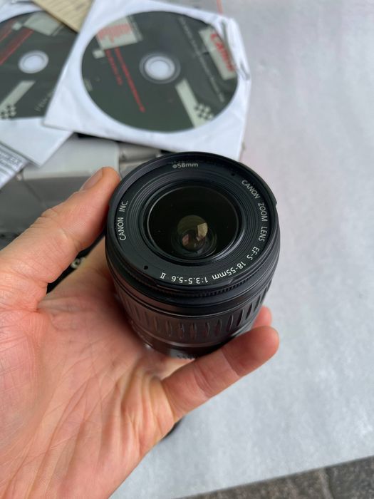 Зеркальный Фотоаппарат Canon EOS 400D.