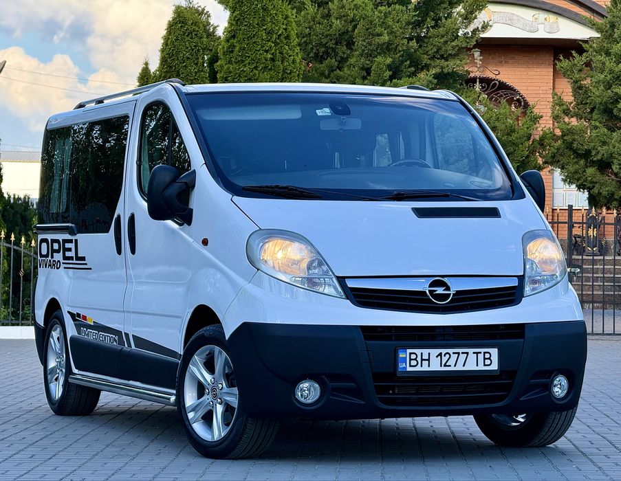 В Продажі Opel VIVARO 2.0 В Ідеальному Стані!!! Максимальна Комплектація! 8+1