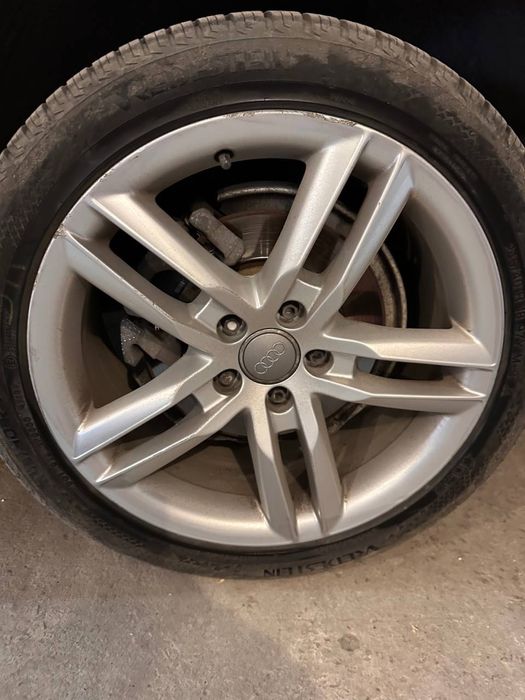 Продам диски з резиною r18 245/40r18( 5.112)