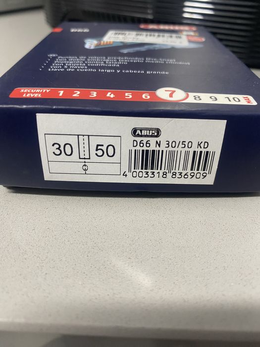 Fechadura nova com 4 meses de uso