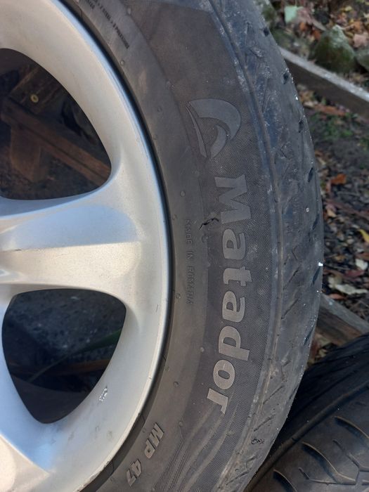 Продам диски с резиной  GRANDIS .R 17
Продамо комплектом.
Диски