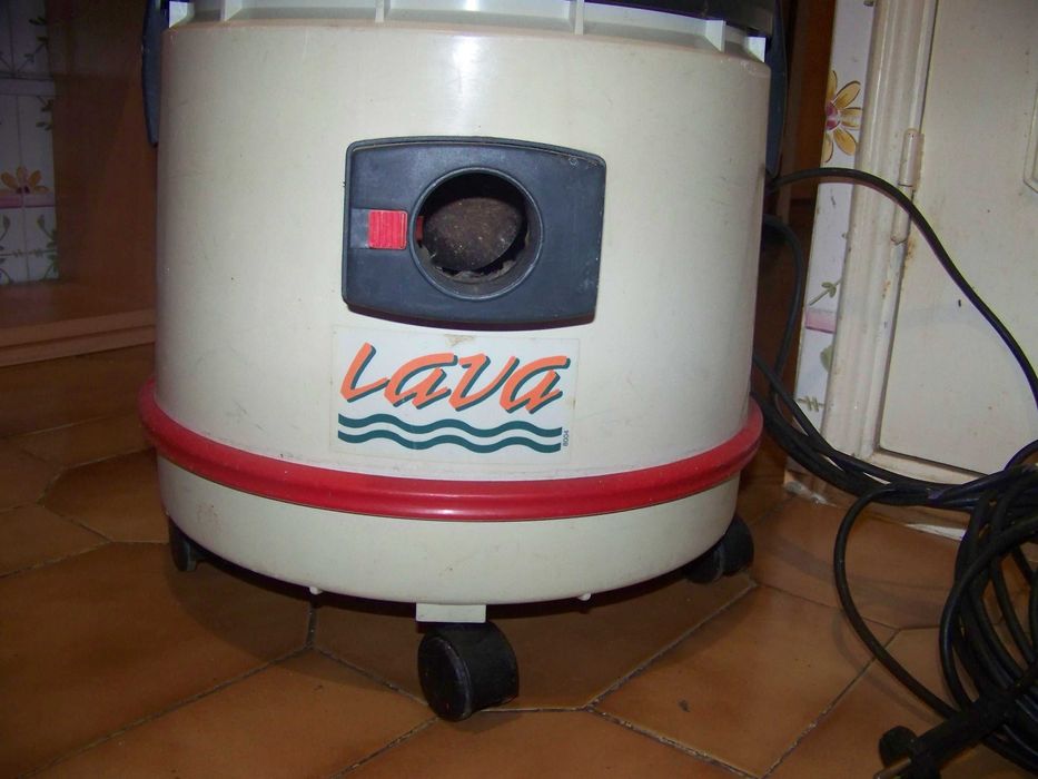 aspirador de balde marca LAVA - 25 litros