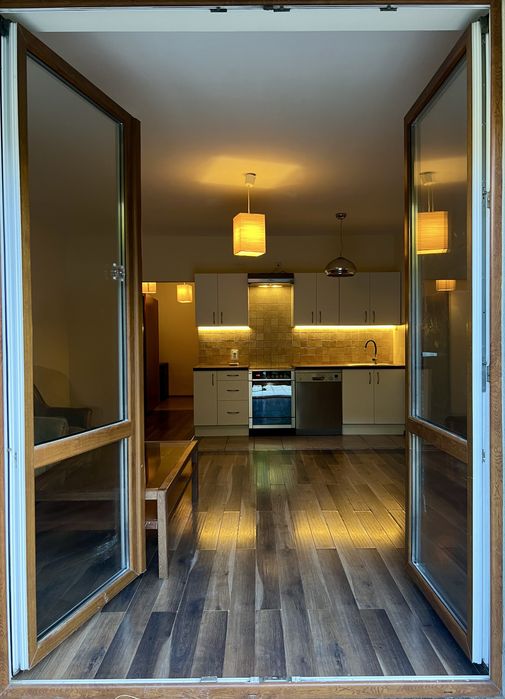 Sarni Stok 58 m2 + 90 m2 tarasu; 2 pokoje i miejsce do pracy