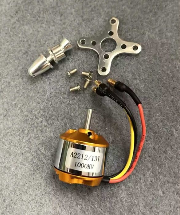 Безщітковий двигун A2212 1000Kv для RC літака, мультивертольота Новий