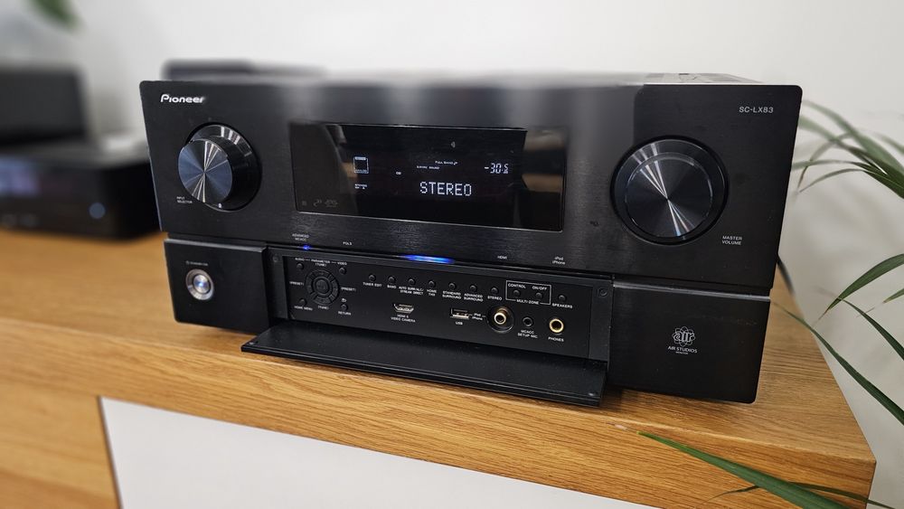 Amplituner Pioneer Sc Lx 83 + pilot radiowy z odbiornikiem