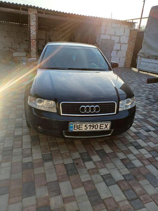 Автомобіль Ауді А4 В6