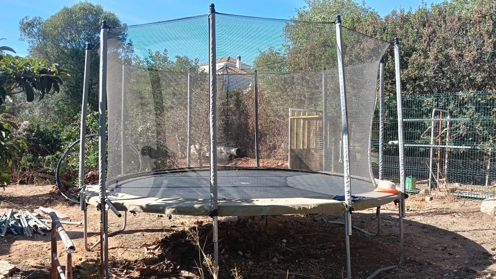 Trampolim Domyos 360 (Diâmetro 3,60m) – Decathlon - para desocupar espaço