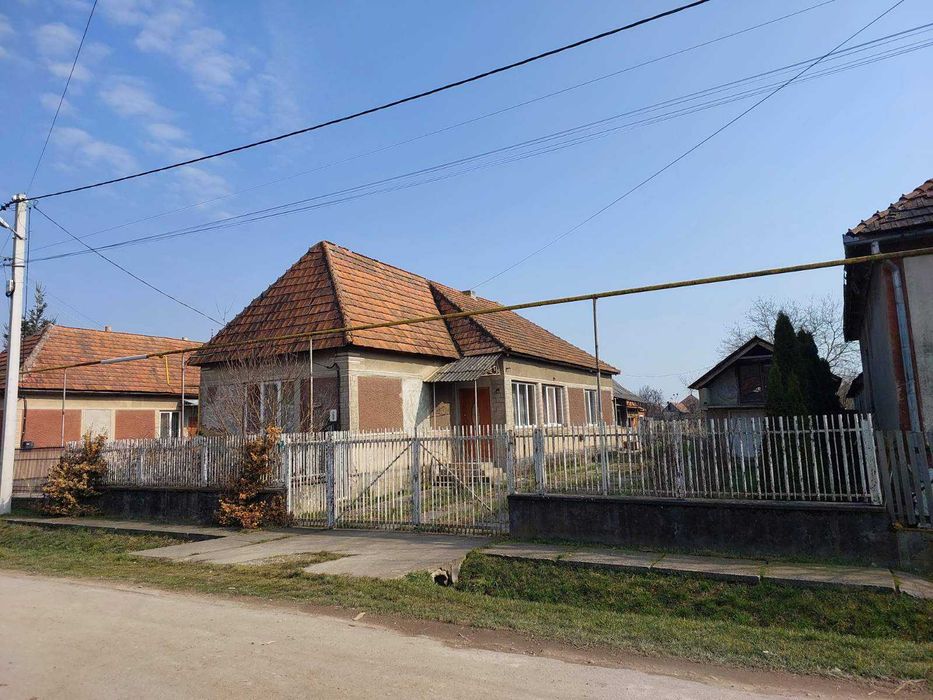 Будиночок в затишній локації