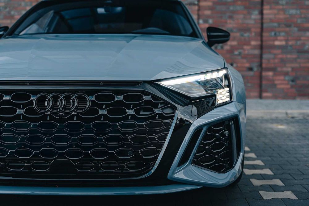 Wynajem Audi RS3 Sport Quattro wypożyczalnia samochodów