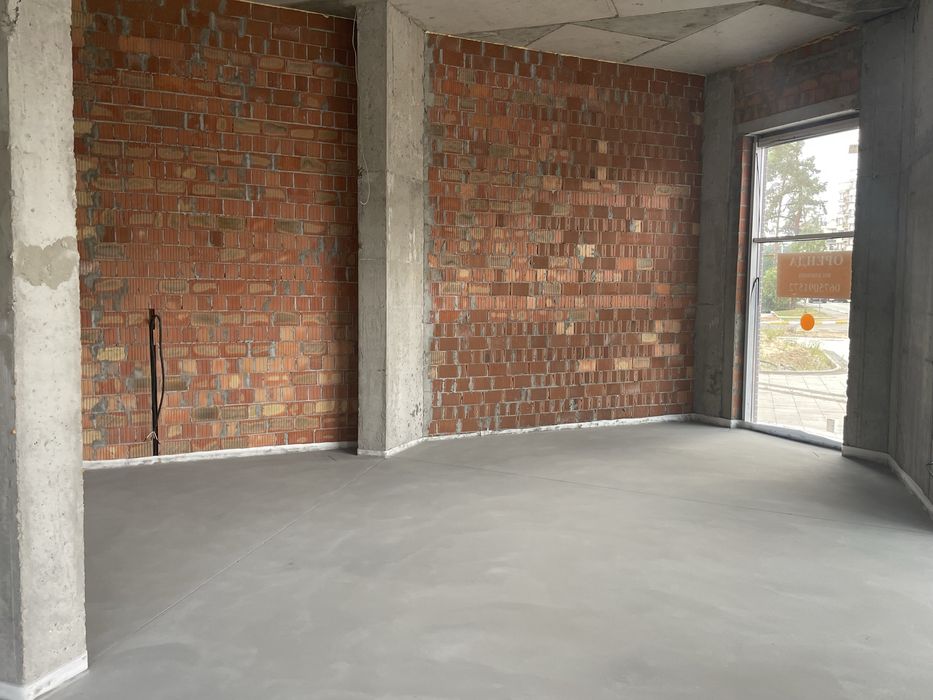 ОРЕНДА або ПРОДАЖ комерційного приміщення