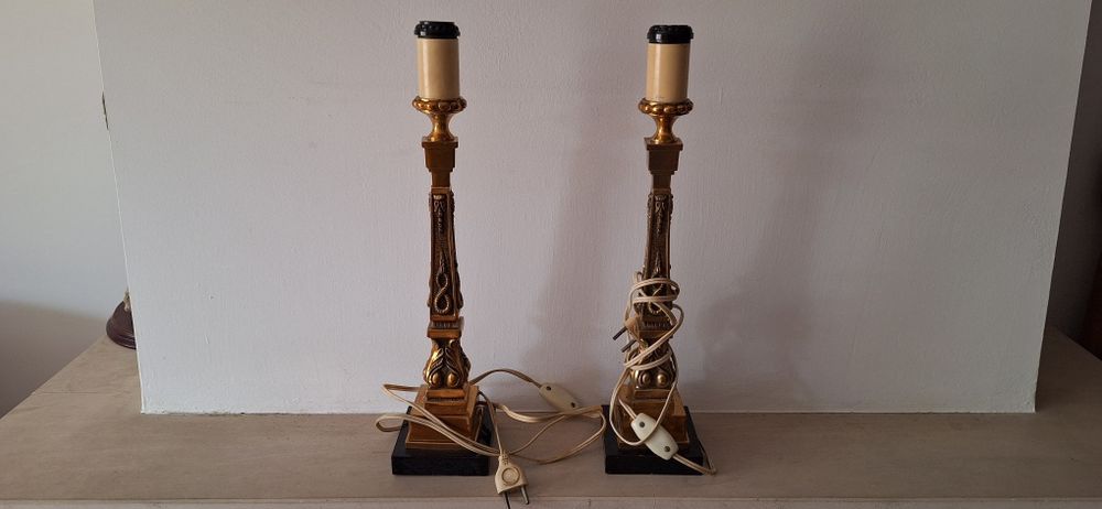 Par de candelabros antigos