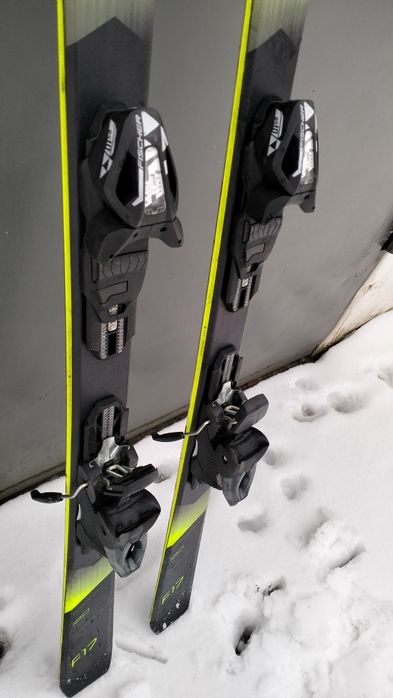 Narty Fischer Progressor F17+ Rs10 PR 17/18