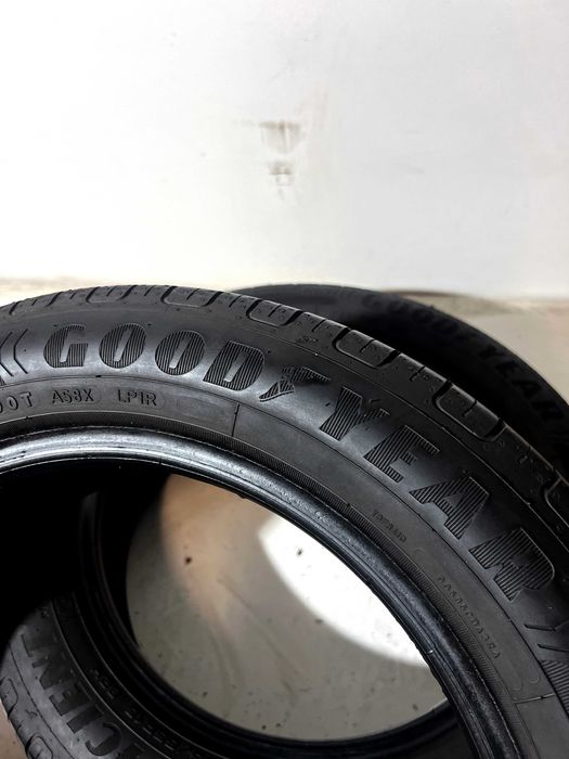 Pneus Goodyear Efficient Grip Performance - 185/55/15 - Como NOVOS
