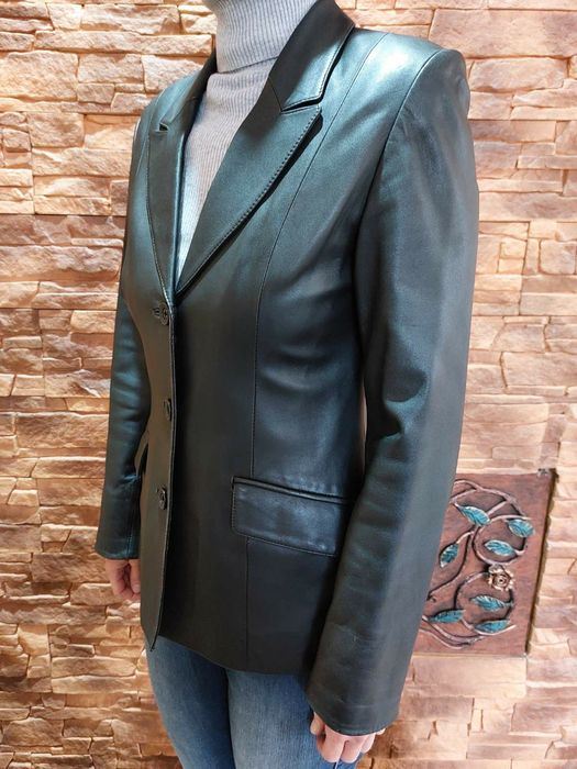 Кожаный пиджак 44 размер